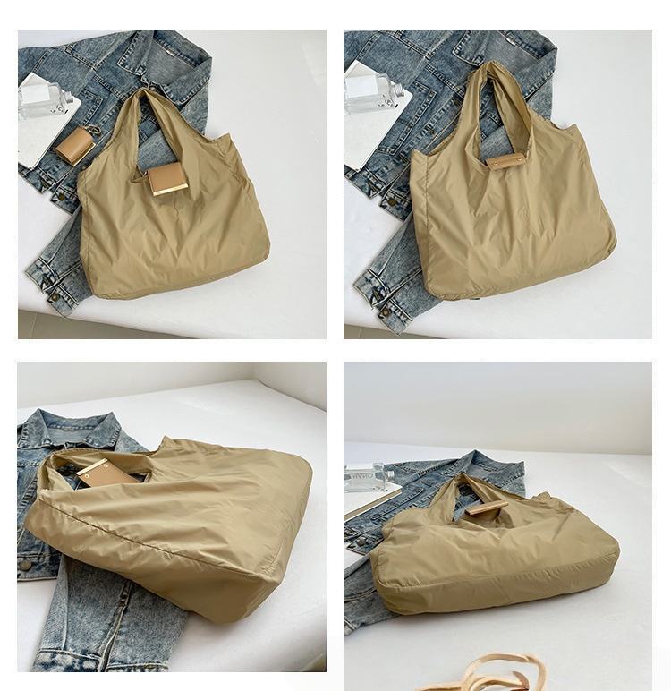 Mini Keychain Tote Bag Large Capacity Lightweight Foldable Shopping Bag Keychain Key Ring Expandable Reusable Tote Bag