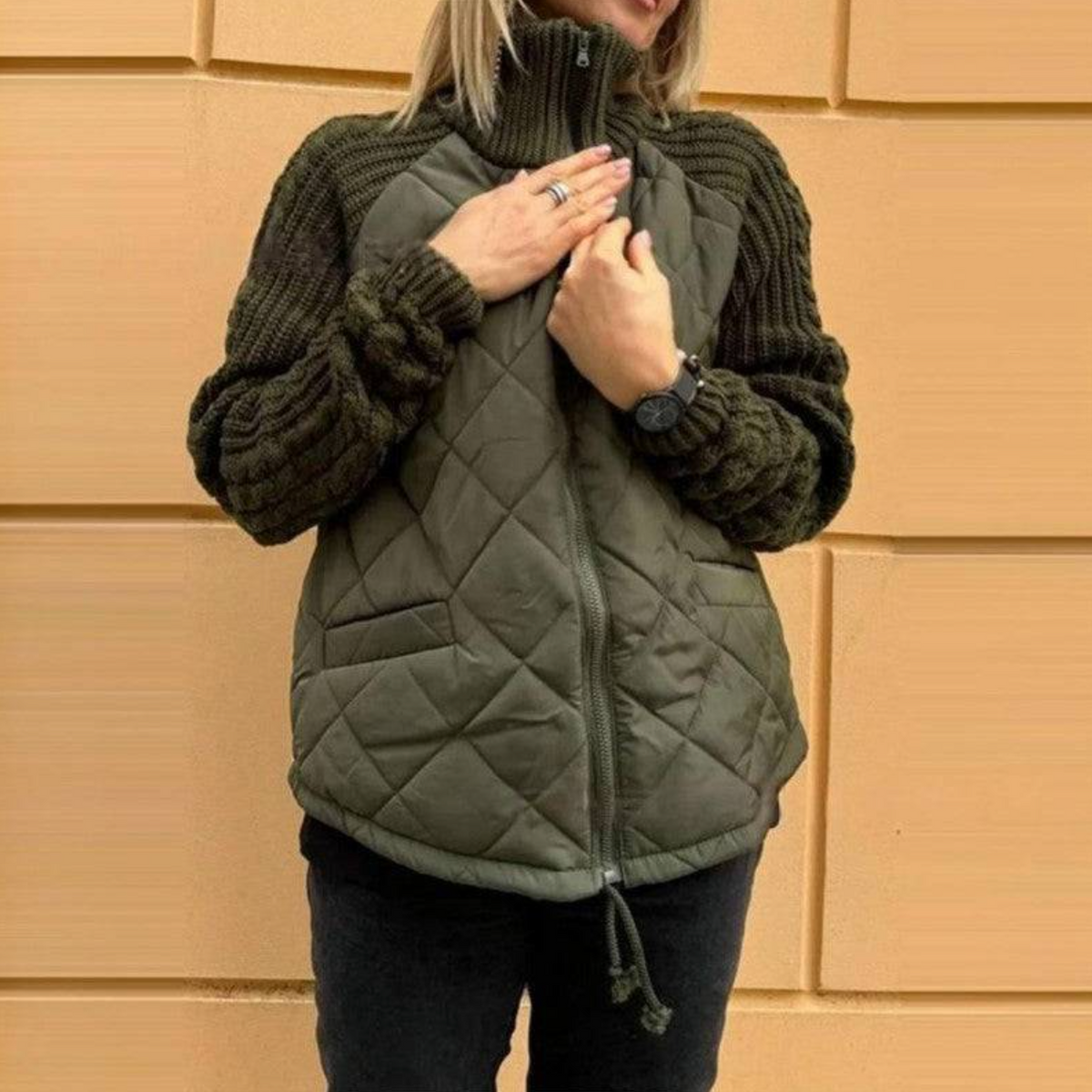 【🔥2025 New Products】🌈Women's Patchwork Knitted Down Jacket