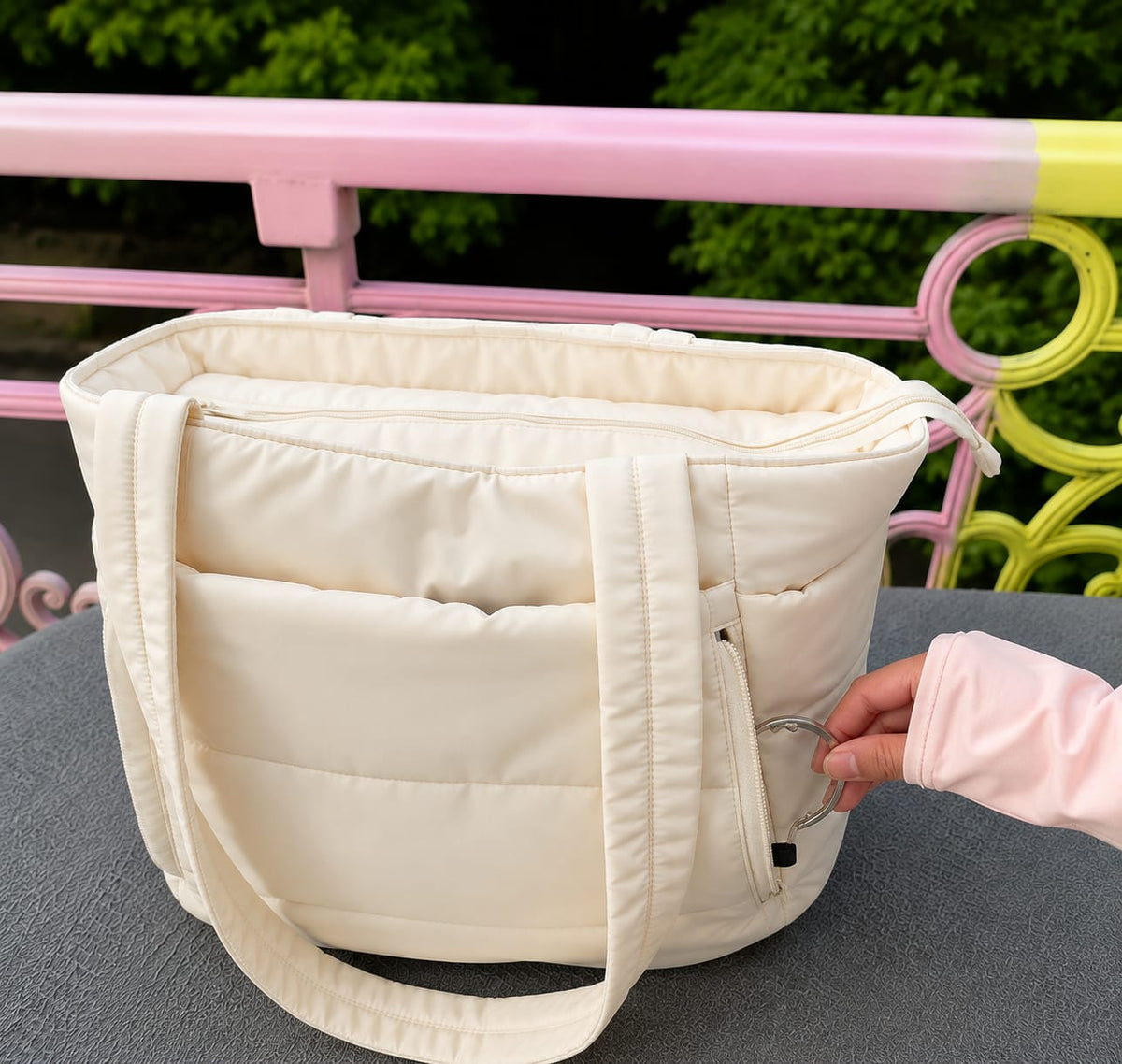 Women's Quilted Tote Bag Large Capacity Shoulder Handbag Floral Print Lining Everyday College & Office Bag