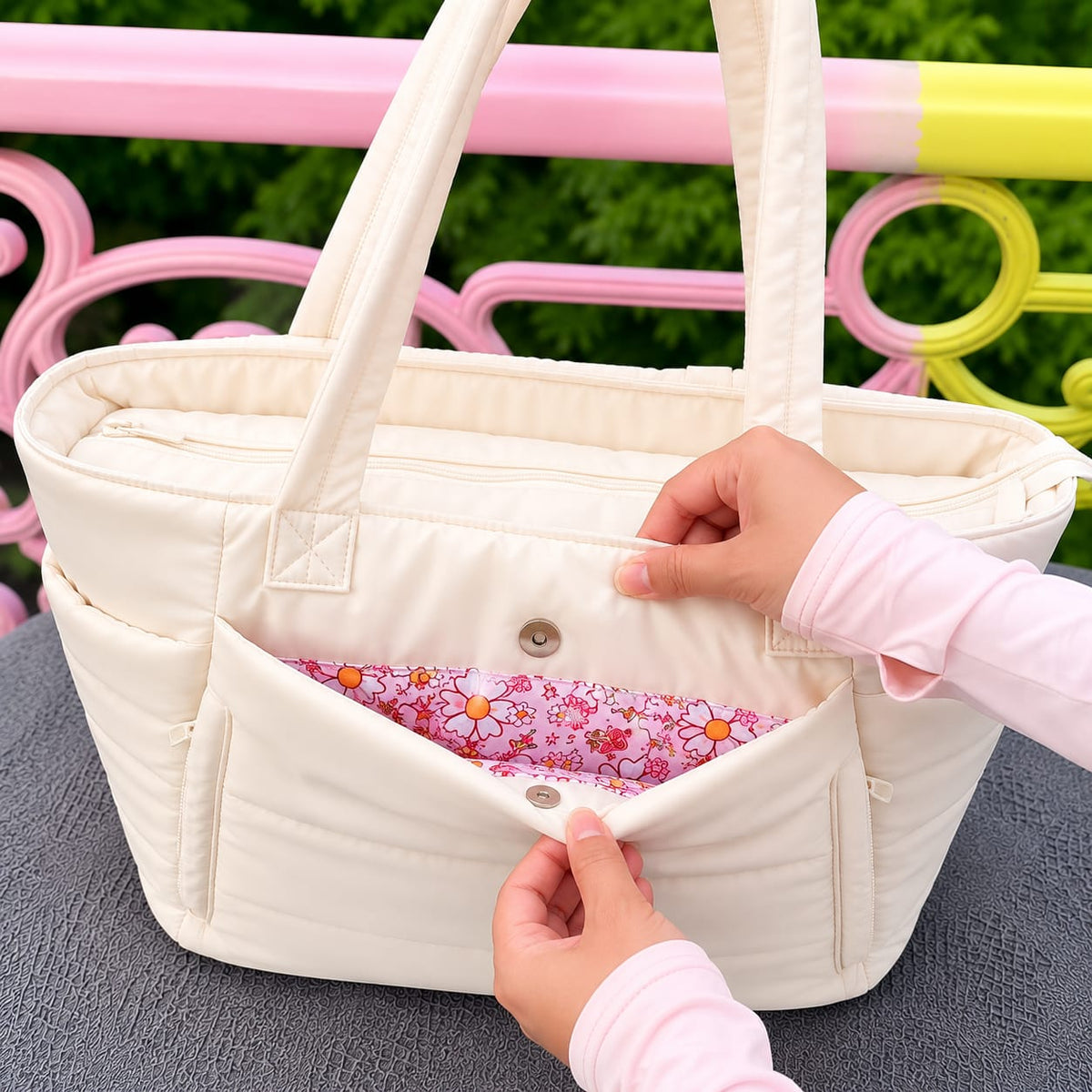Women's Quilted Tote Bag Large Capacity Shoulder Handbag Floral Print Lining Everyday College & Office Bag