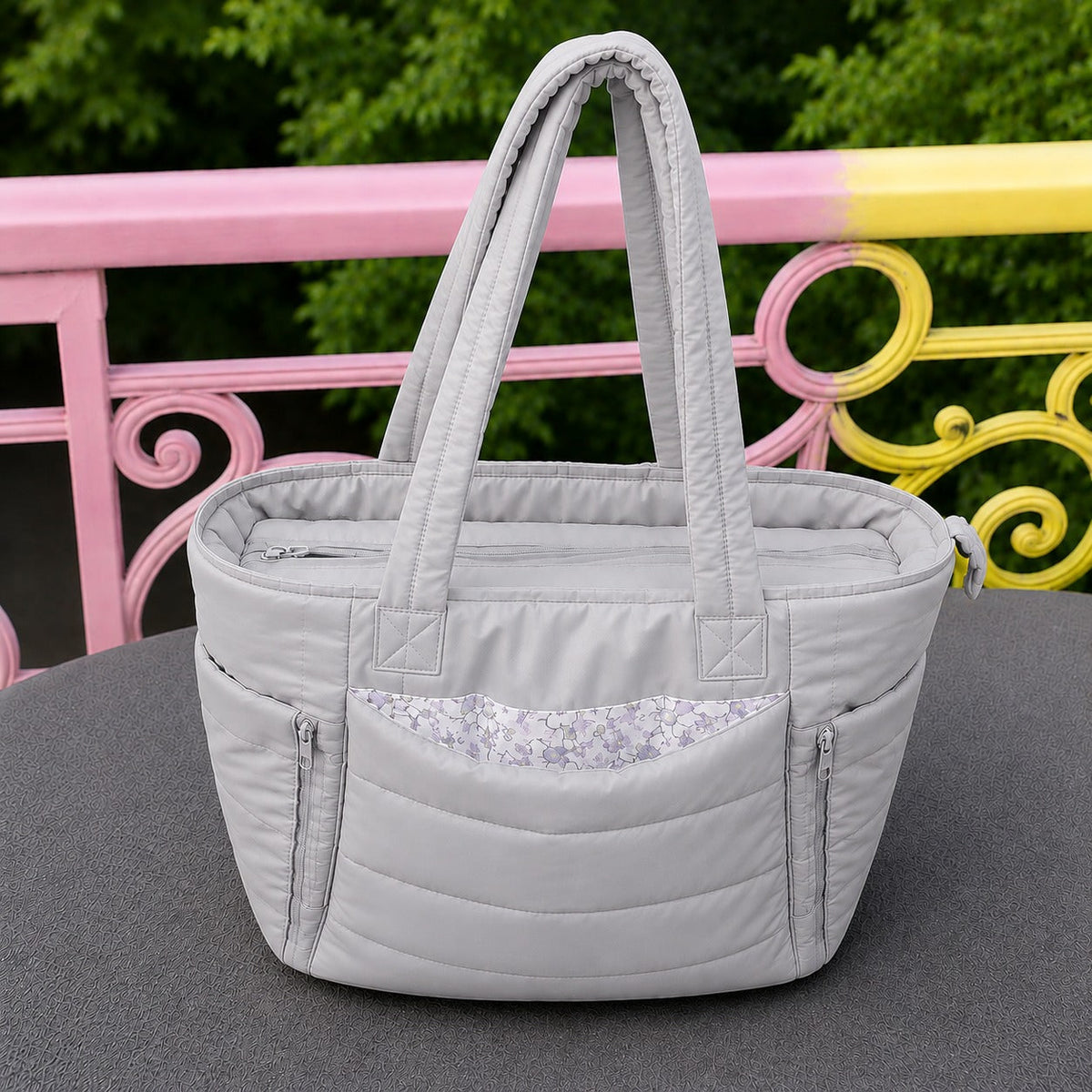 Women's Quilted Tote Bag Large Capacity Shoulder Handbag Floral Print Lining Everyday College & Office Bag